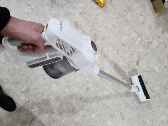 שואב אבק מבית kingclean עם