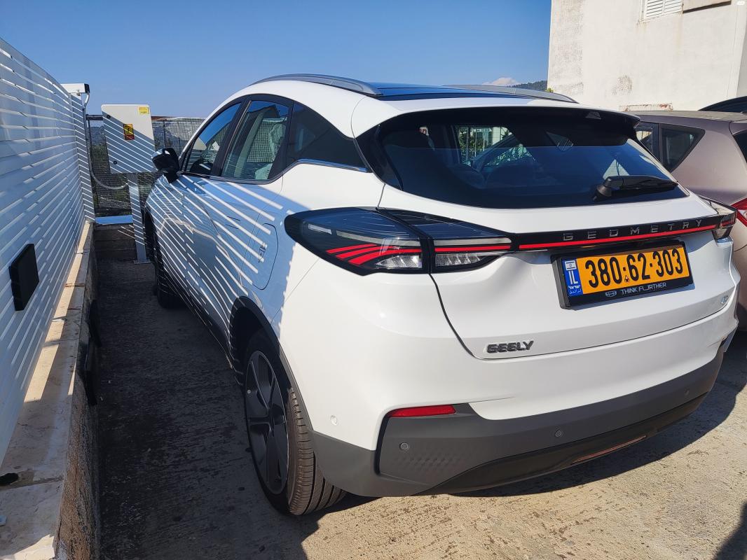 רכב פרטי - ג'ילי - Geely Geometry C (2023) | מודעה-1091061