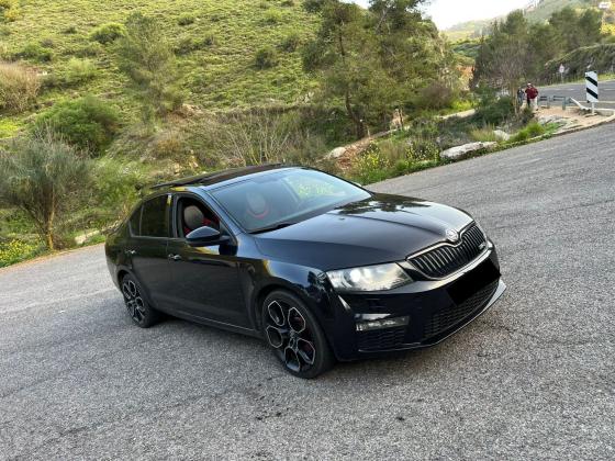 סקודה אוקטביה RS (2017)