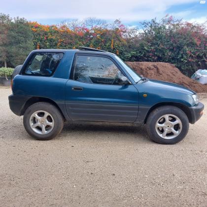 טויוטה RAV4 קצר (1997)