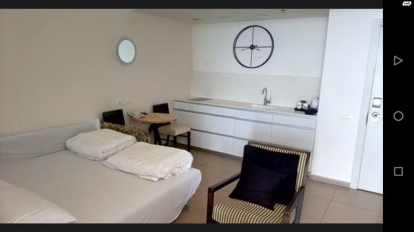 שדרות עובד בן עמי 41 (מרכז העיר)