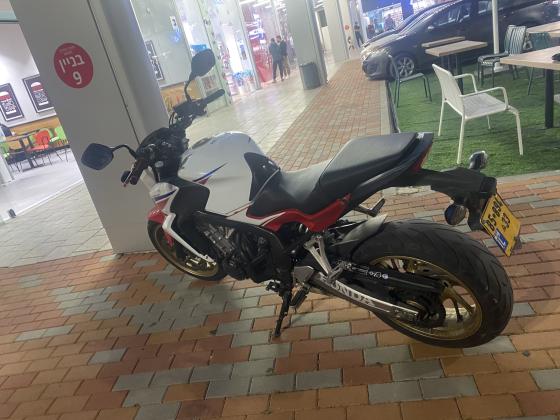 הונדה CB650F (2016)