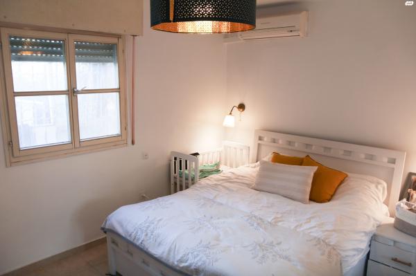 חיים לסקוב 2 (פסגת זאב מרכז)