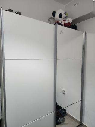 ארון הזזה Fast לבן עם