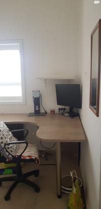 הרב עוזיאל 25 (מרכז)