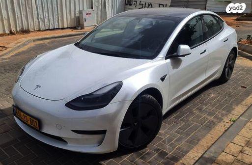 טסלה מודל 3 (2021)