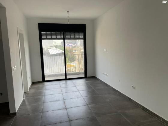 אייגר 10 (נוה שאנן)