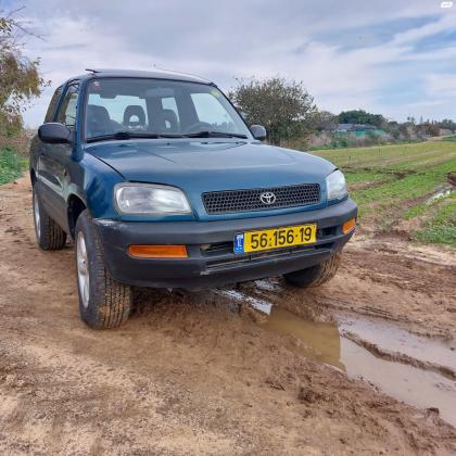 טויוטה RAV4 קצר (1997)