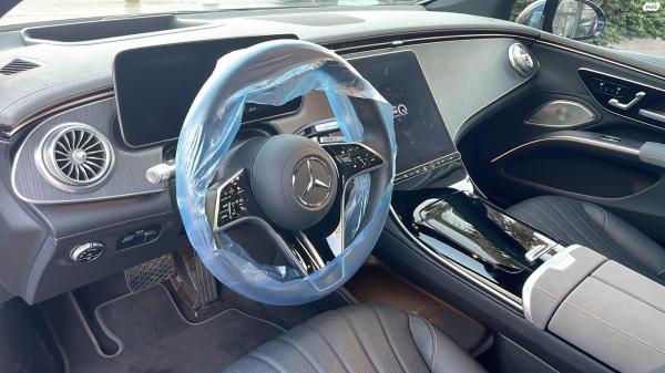 מרצדס EQS (2022)