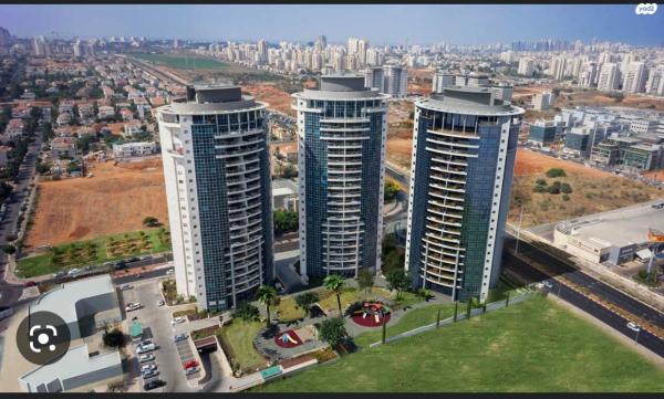 דגניה 8 (נווה עוז)