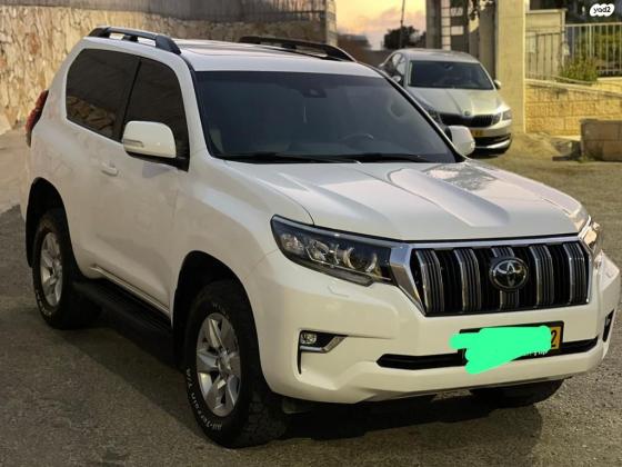 טויוטה לנד קרוזר קצר (2022)