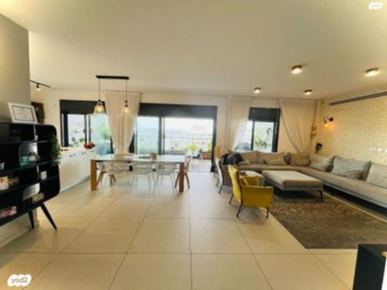 מבצע דקל 22 (נווה גן)