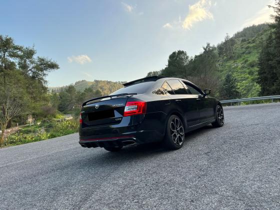 סקודה אוקטביה RS (2017)