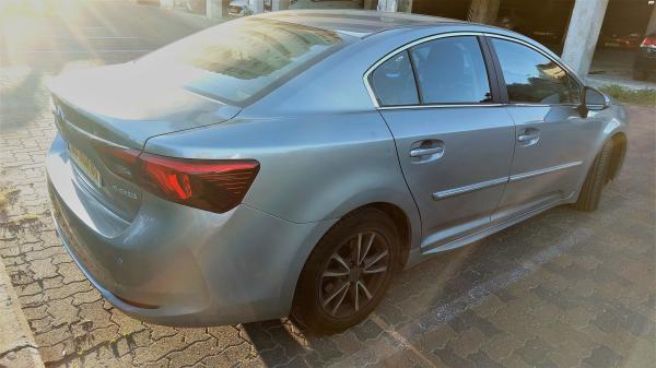 טויוטה אוונסיס (2017)