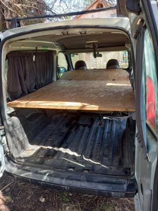 רנו קנגו (עד 2009) (2007)