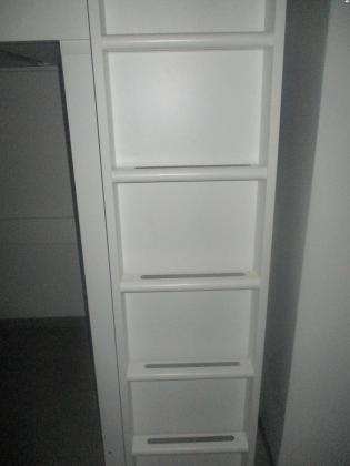 מיטת גלריה של איקאה במצב