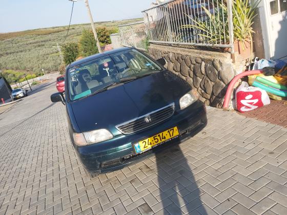 הונדה שאטל (1997)