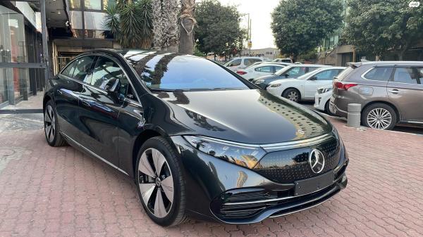 מרצדס EQS (2022)