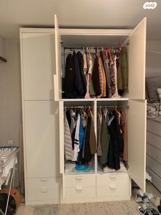 ארון עץ מלא איכותי מאד