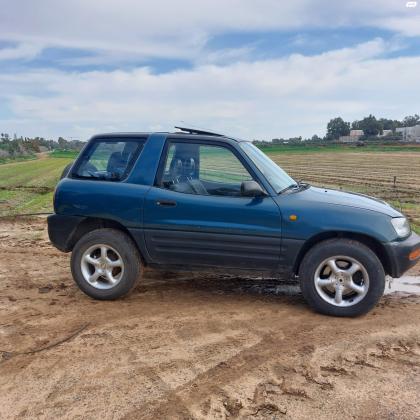 טויוטה RAV4 קצר (1997)