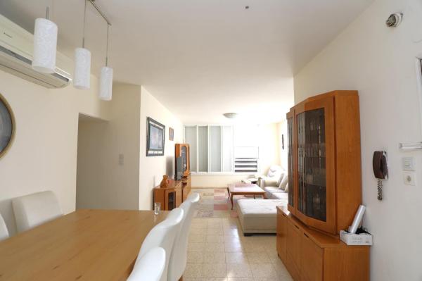 שרירא שמואל 5 (רביבים)