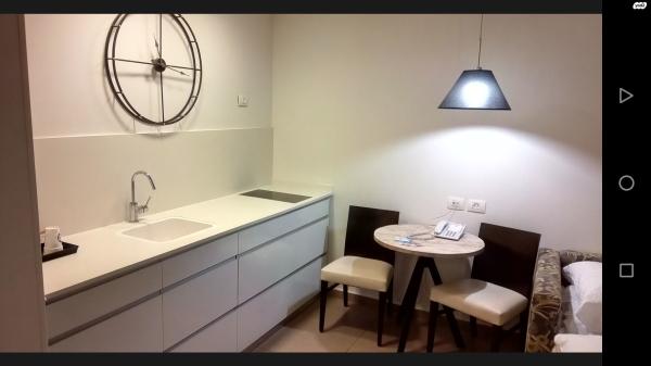 שדרות עובד בן עמי 41 (מרכז העיר)