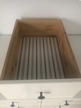 שידה גדולה , הרבה מקום אחסון, 8 מגירות