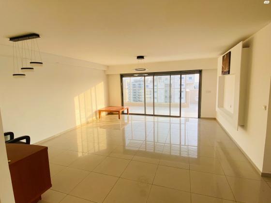 שמעון דובנוב 1 (אפריים;סלע)