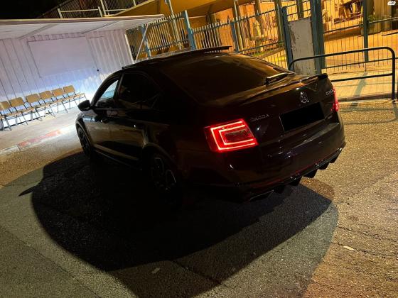 סקודה אוקטביה RS (2017)