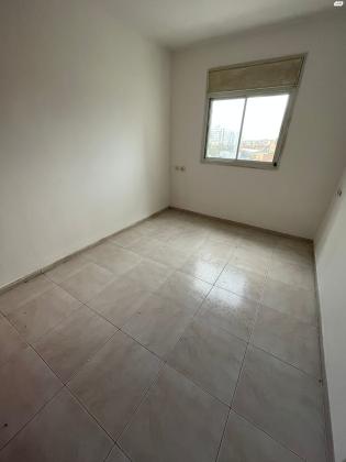 שמחה הולצברג 18