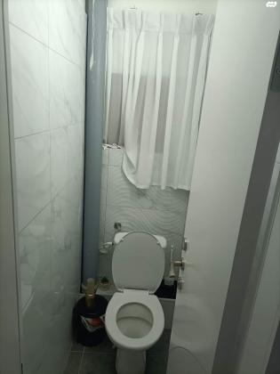 רחבת הרב קוק 25 (שכונה יא)