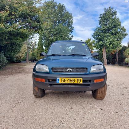 טויוטה RAV4 קצר (1997)