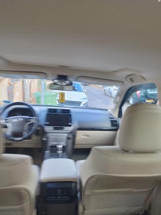 טויוטה לנד קרוזר קצר (2021)