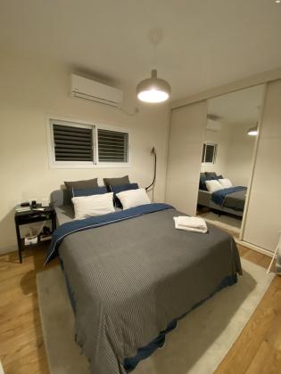 דב הוז 7 (כצנלסון)