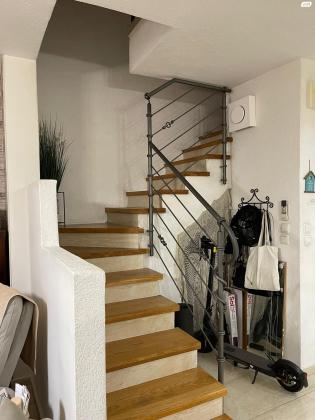 ראובן ובת שבע 9 (קדמת ראשון)