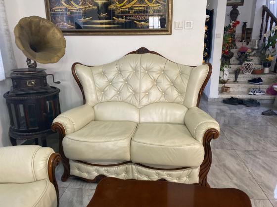 סלון איטלקי עור אמיתי וינט'ג