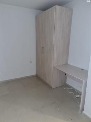 קריניצי 44 (מרכז העיר ג')