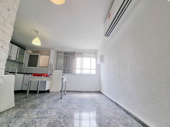 שמעון בר גיורא 26 (שכונה ד)