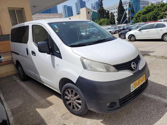 ניסאן NV200 (2018)