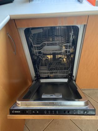 מדיח כלים צר, אינטגרלי מלא