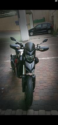 דוקאטי היפרמוטארד 821 (2013)