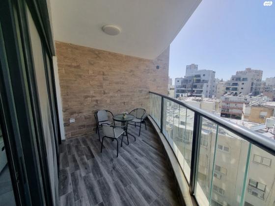 הרצל 56 (צפון מערב)