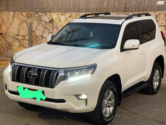 טויוטה לנד קרוזר קצר (2022)