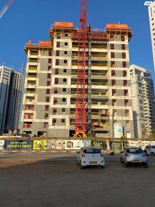 יצחק שמיר 7 (רמת הדר)