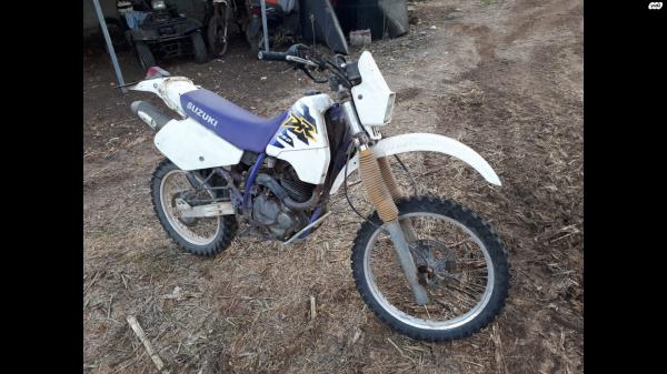 סוזוקי DR350 (1997)