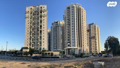 הרב יעקב טראב 8 (עזרא)