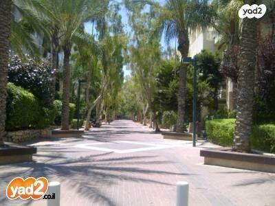 משה פרלוק 20 (רמת אביב החדשה)