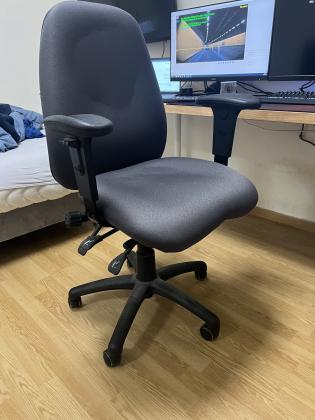 כיסא אורטופדי למחשב מדוקטור גבת דגם TACT