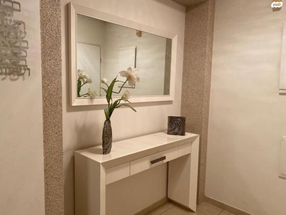 אהרון מסקין 25 (כפר גנים ג)