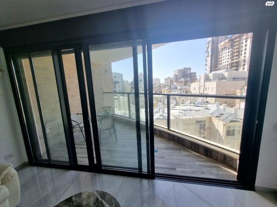 הרצל 56 (צפון מערב)